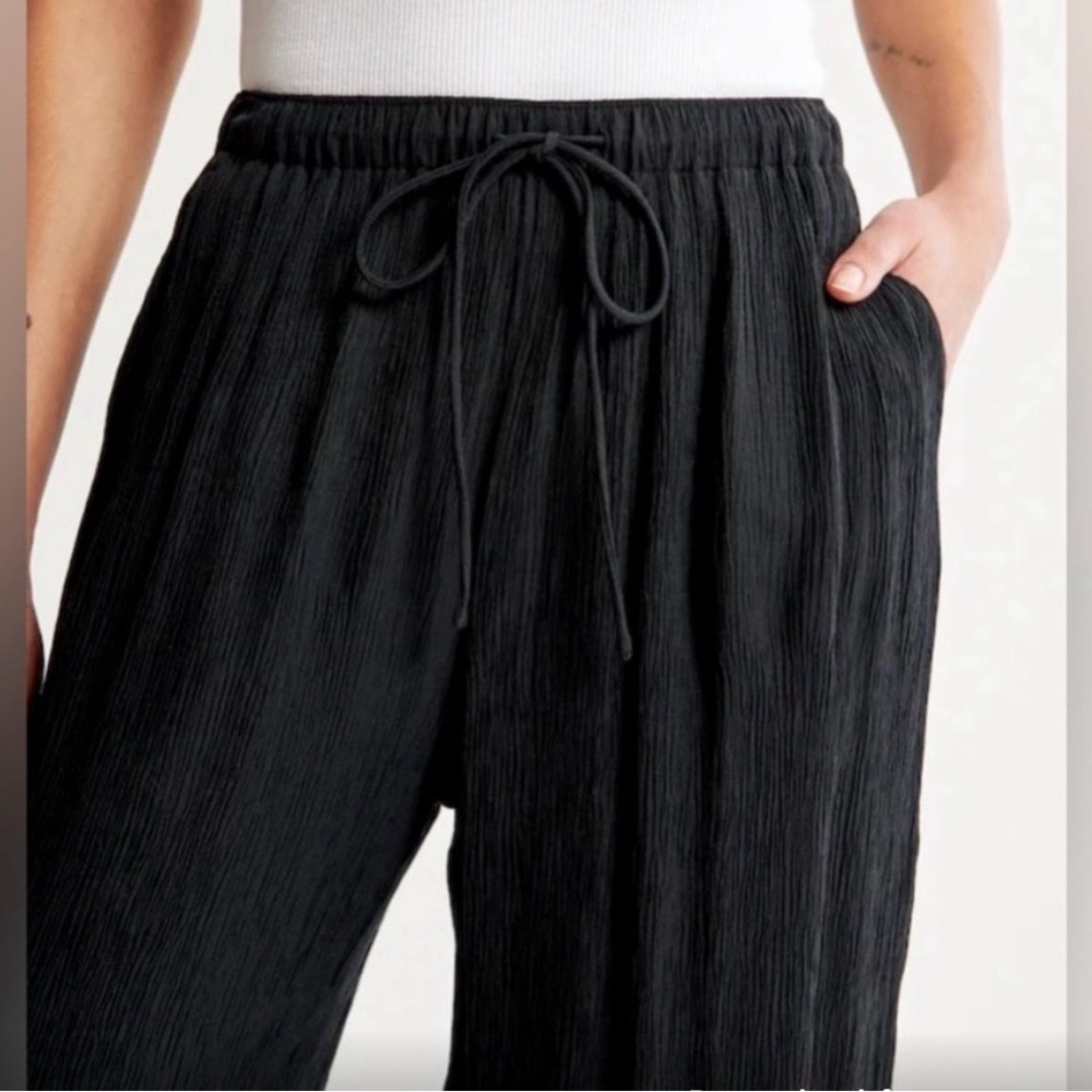 Abercrombie crinkle tie waist pant medium - Picture 4 of 6